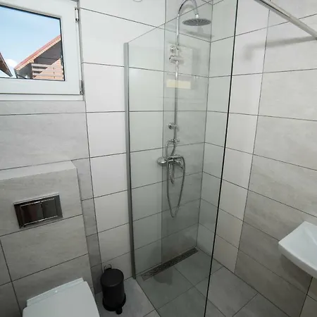 Przystanek * Jarosławiec